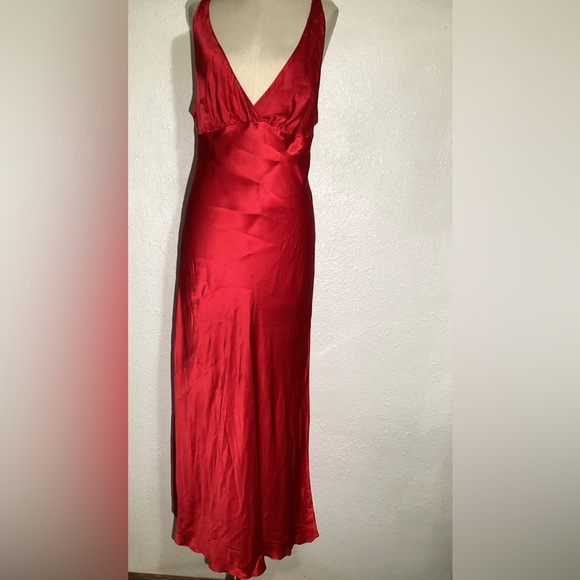 Victoria’s Secret Vintage red 100%silk lingerie size medium - Picture 1 of 8